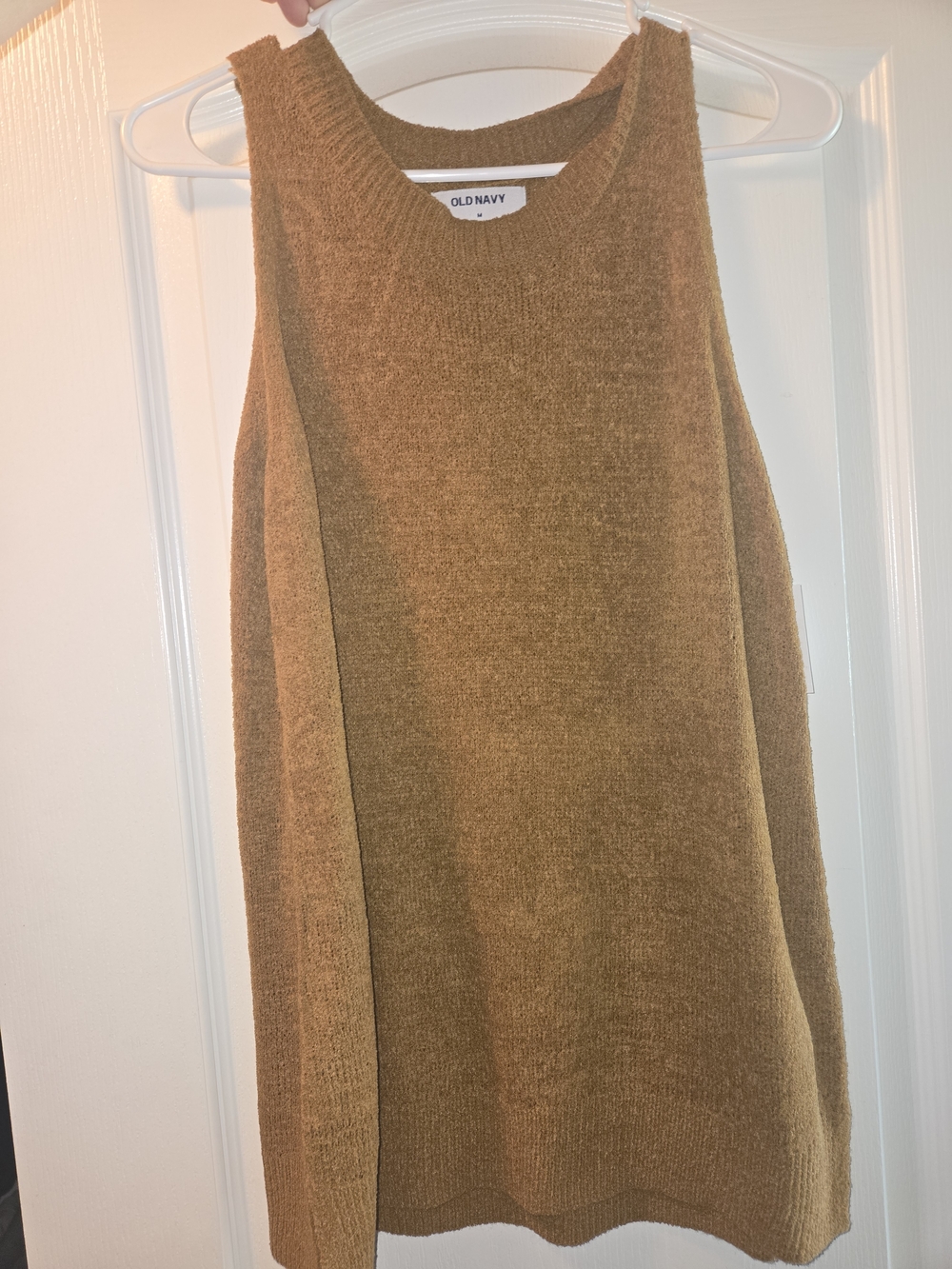 Old Navy Sleeveless Knit Sweater Tank in Camel